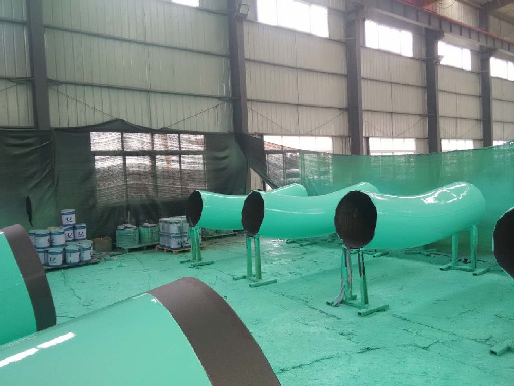 无溶剂环氧涂料